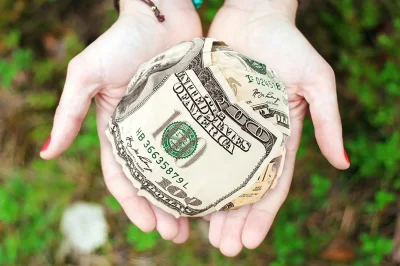 what is a variable life settlement